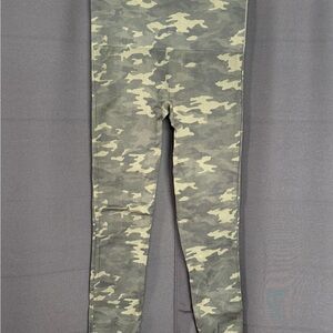 SPANX Camo Leggings in Green and Tan